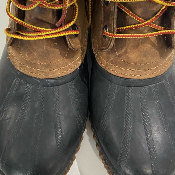 Sorel winter boots - Picture 2 of 9